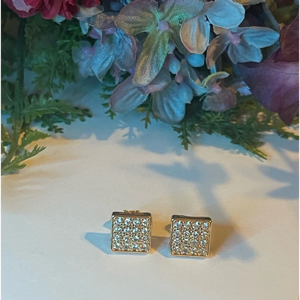 Womens‎ Fashion Earrings, stainless steel color Gold with stones